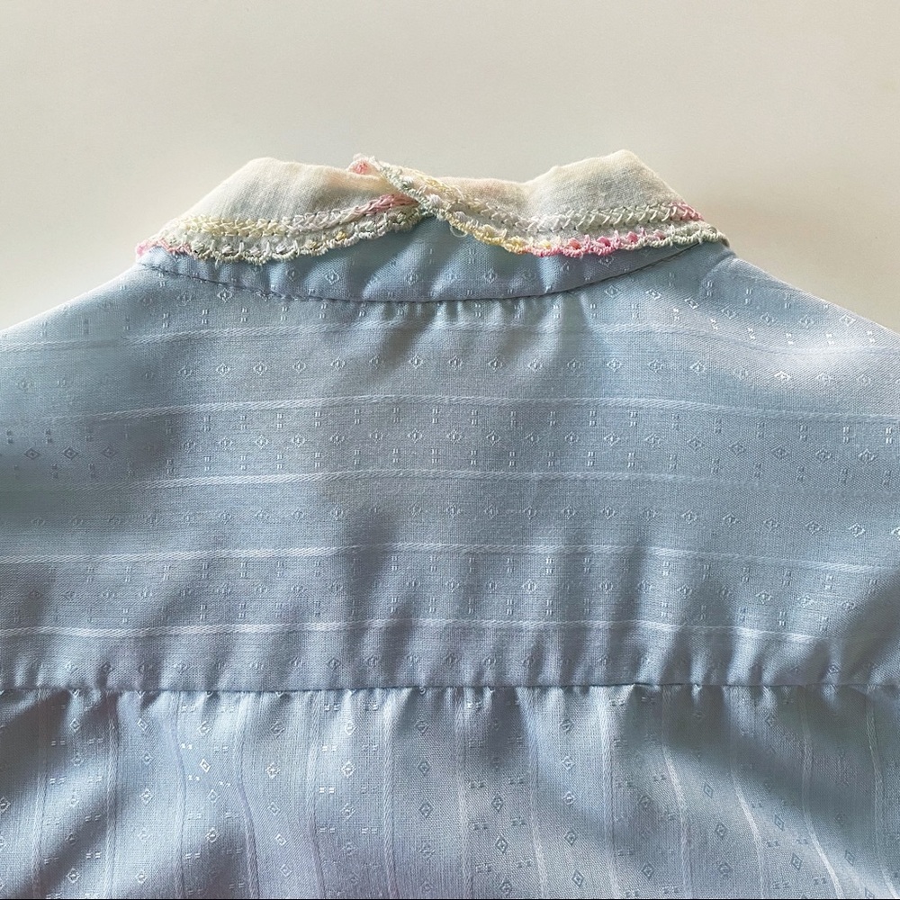 70s VTG light blue floral cottage core collar button up blouse - Picture 4 of 8